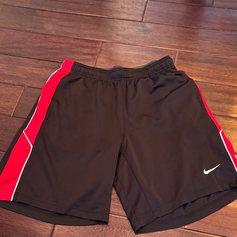 Nike Men's Athletic Shorts in Black and Red